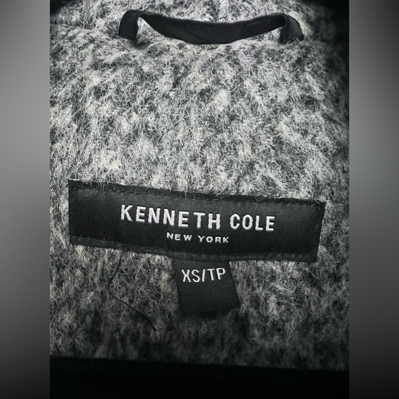 NWT Kenneth Cole Women's Asymmetrical Pressed Textured Wool Pea Coat Sz XS Gray - Picture 9 of 11